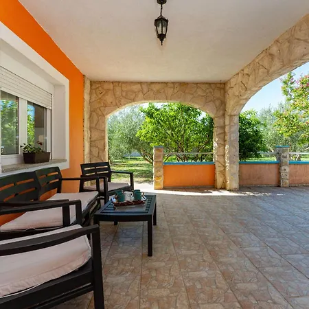 Tatil Evi My Dalmatia - Nadalina With Private Pool And Jacuzzi Vodice