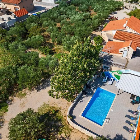 My Dalmatia - Nadalina With Private Pool And Jacuzzi