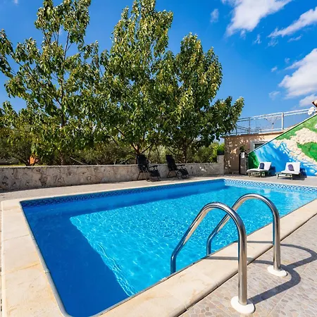 בית נופש My Dalmatia - Nadalina With Private Pool And Jacuzzi *