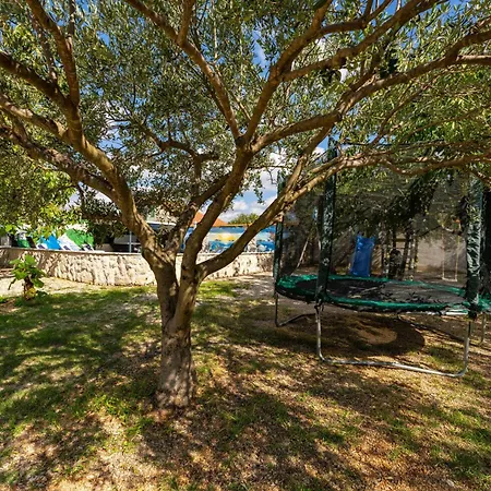 My Dalmatia - Nadalina With Private Pool And Jacuzzi וודיצה