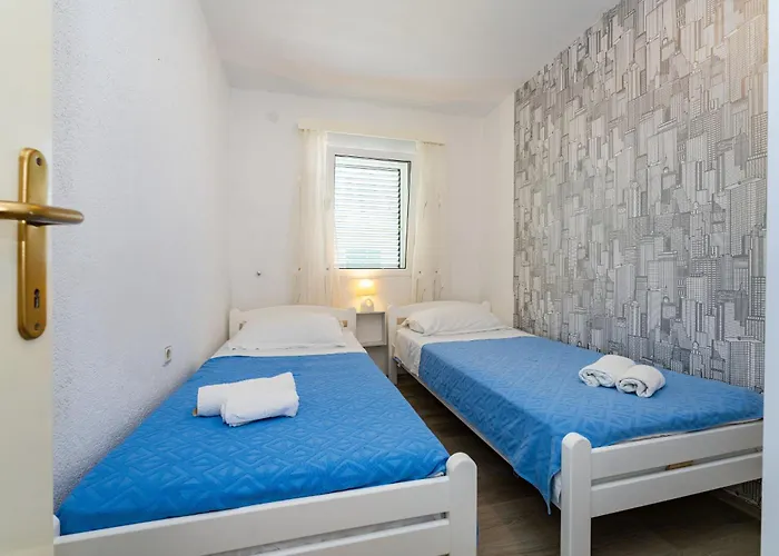 Prázdninový dům My Dalmatia - Nadalina With Private Pool And Jacuzzi Vodice