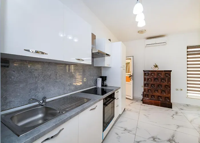 My Dalmatia - Nadalina With Private Pool And Jacuzzi Feriehus *