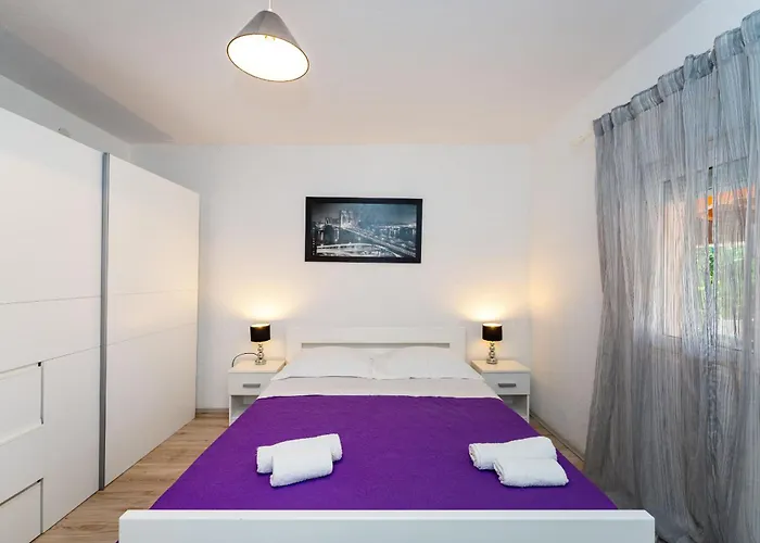 My Dalmatia - Nadalina With Private Pool And Jacuzzi *